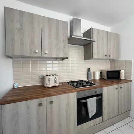 Willa Large 3 Bed - 10 Mins To Centre Liverpool Zewnętrze zdjęcie