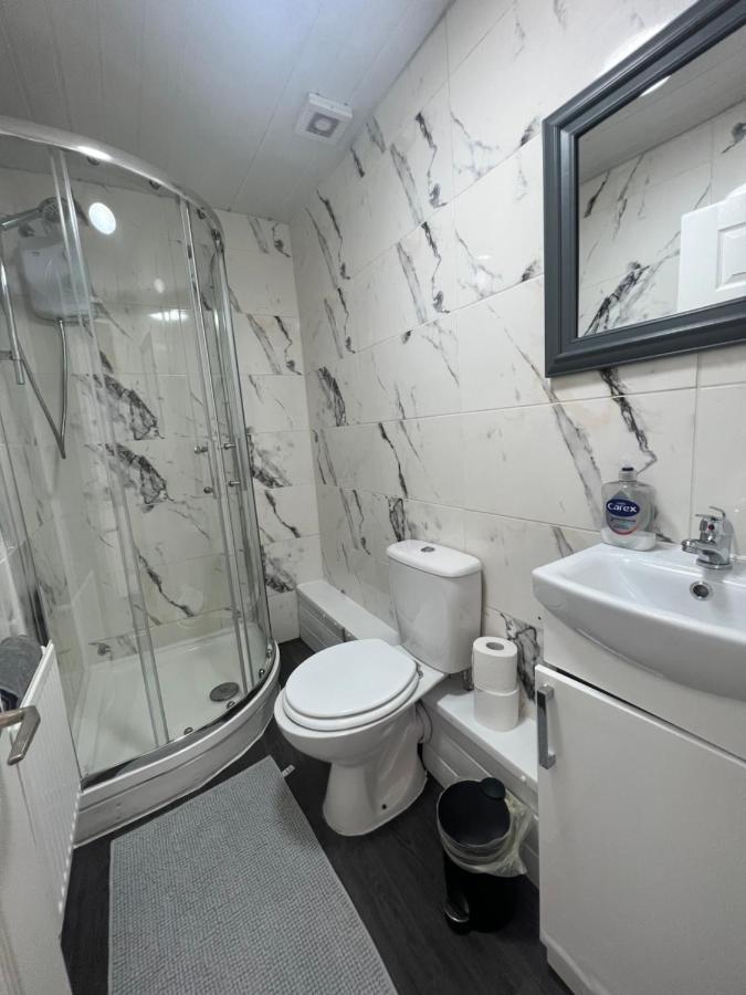 Willa Large 3 Bed - 10 Mins To Centre Liverpool Zewnętrze zdjęcie